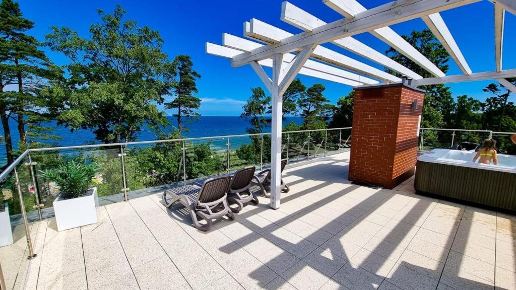Apartament Rewal Klifowa Morska 3 Z Basenem Luaran gambar